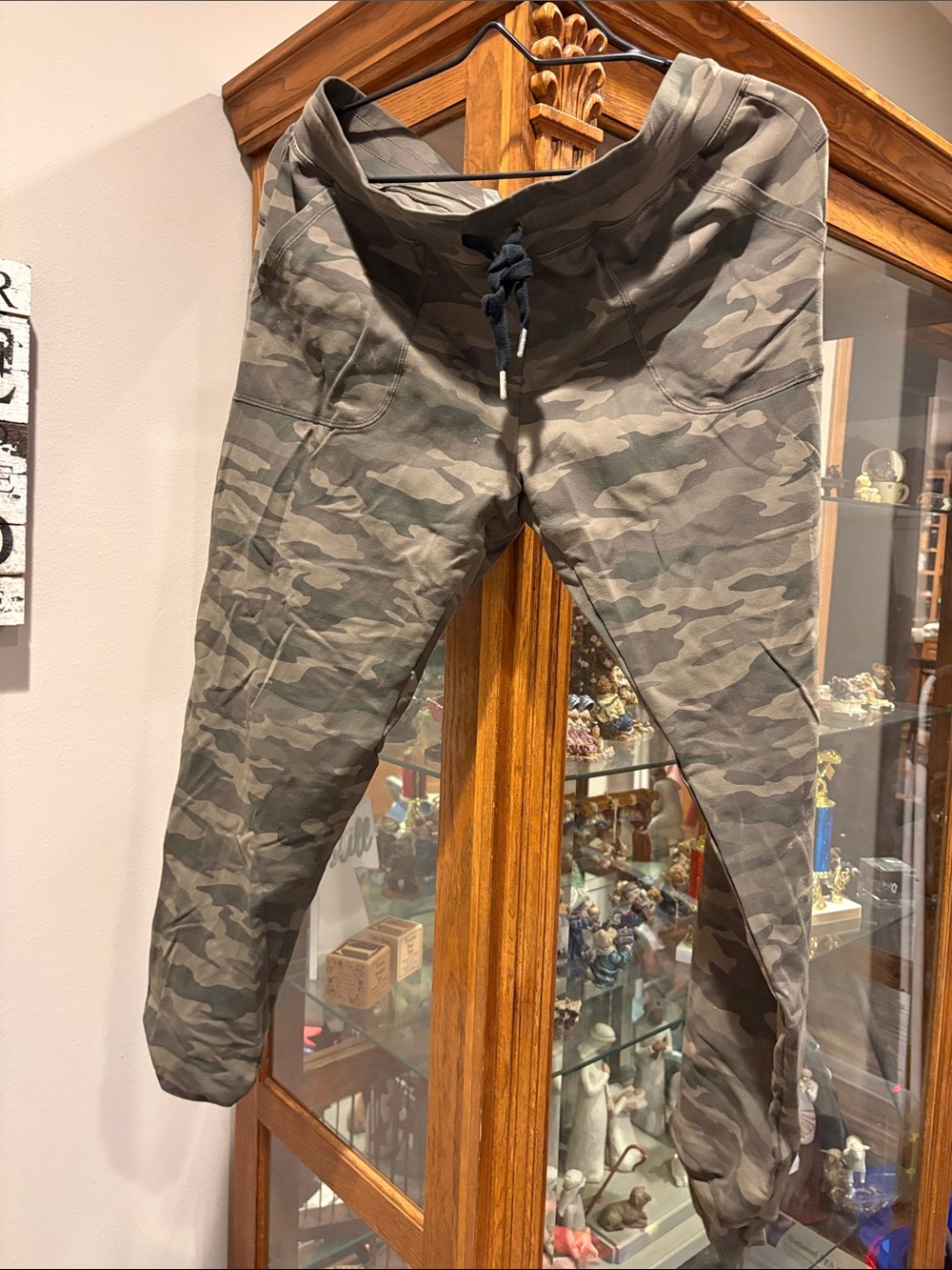 Women's Camo Jogger Sweatpants - Olive/Gray